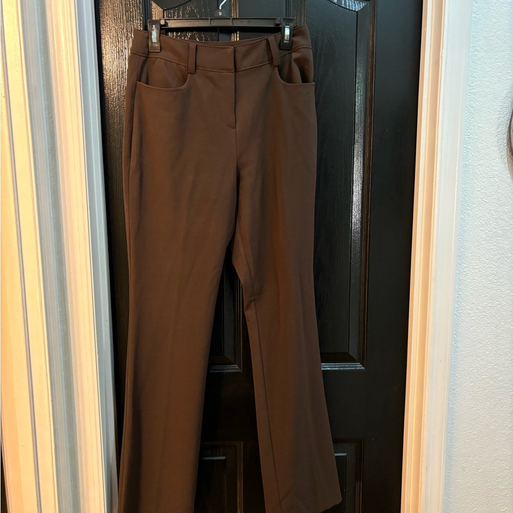 NY&C Bootcut Pant - Premium Stretch Size6 Color BROWN